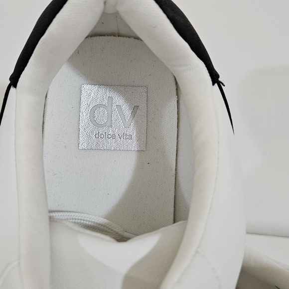 DV Dolce Vita Women's White and Black Sneakers - Picture 9 of 12